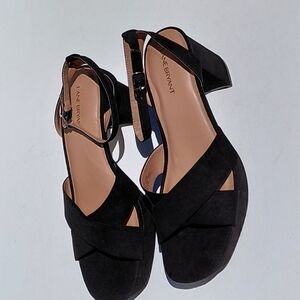 LANE BRYANT  Women's Black Strappy Block Heel Ankle Strap Sandals - 9W